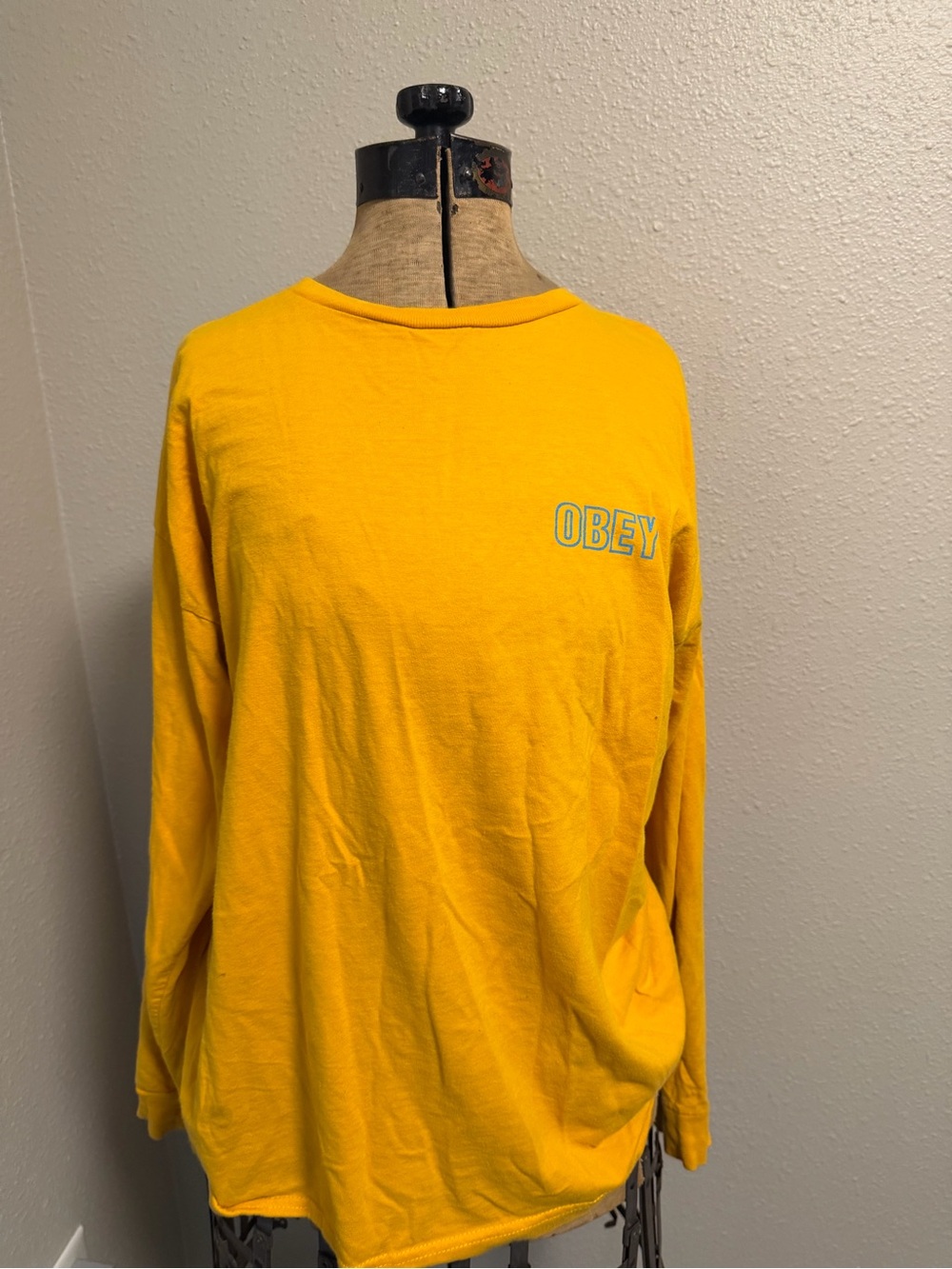 Obey Men’s Long Sleeve Crewneck Shirt - Bright Yellow